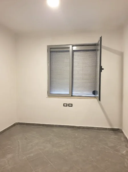 Tirane, jepet me qera apartament 2+1+A+BLK Kati 2, 120 m² 40,000 leke (Rr. Muhamet Deliu, Fresk)