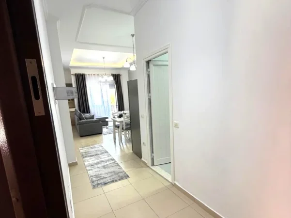 Tirane, jepet me qera apartament 1+1 Kati 2, 60 m² 500 € 