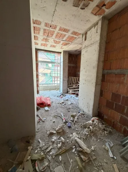 Tirane, shitet apartament 1+1+Ballkon Kati 5, 73 m² 304.080 € (Unico Bllok)