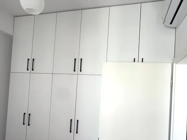 Tirane, jepet me qera apartament 1+1 Kati 8, 90 m² 450 € 