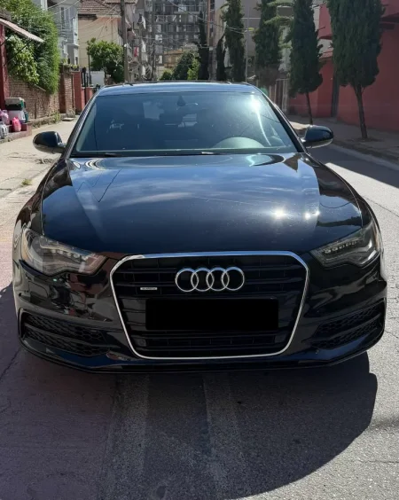Tirane, shes makine Audi A6 Benzin+Gaz, e zeze automatik Kondicioner 13.000 €
