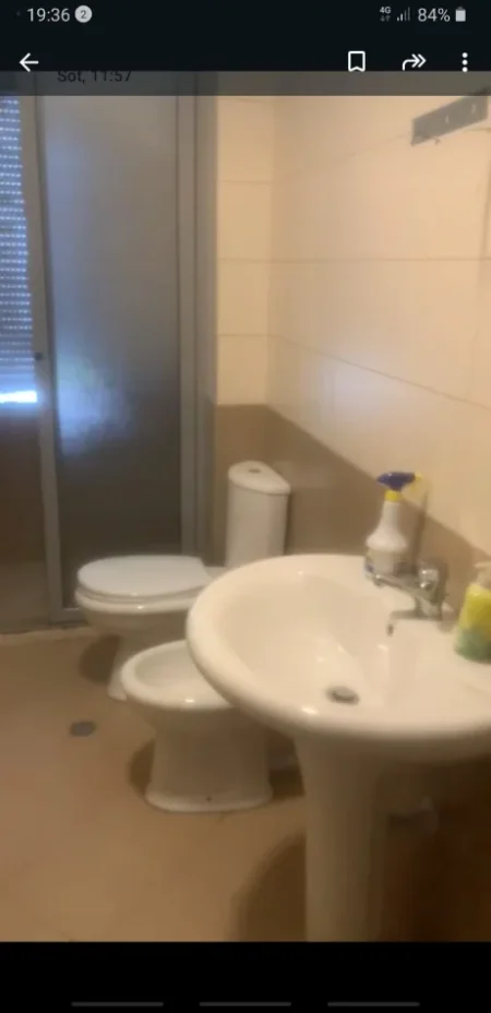 Tirane, jepet me qera apartament 2+1+A+BLK Kati 2, 120 m² 40,000 leke (Rr. Muhamet Deliu, Fresk)