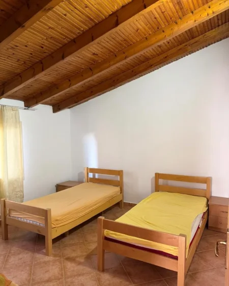 Tirane, jepet me qera apartament 2+1 Kati 3, 80 m² 400 € (Siri Kodra ,Hotel Meridian)