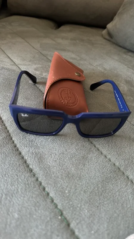 Tirane, shes OkazionShiten Syze origjinale Ray Ban limited edition transport free(falas 140 €
