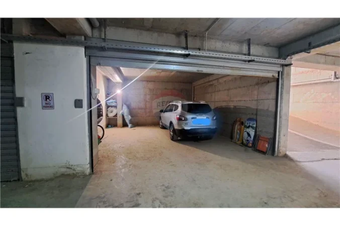 Vlore - Lungomare, shitet apartament 1+1+Ballkon Kati 1, 74 m² 195.000 € (Rruga Reshat Osmani, Vlore)
