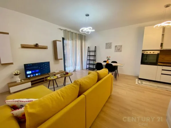 Tirane, jepet me qera apartament 1+1 Kati 2, 80 m² 500 € (Unaza e Re bot143246)
