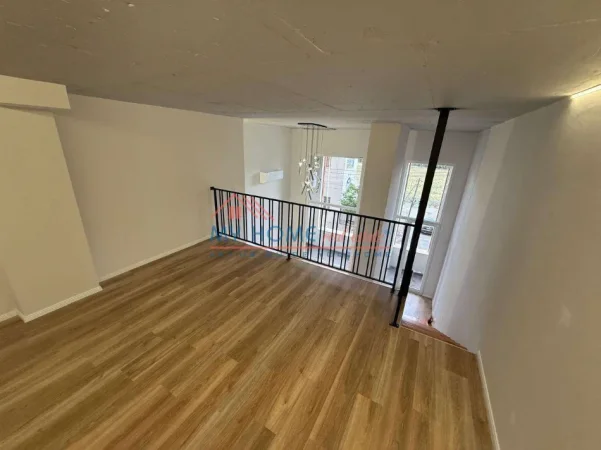 Shqiperi, jepet me qera ambjent biznesi Kati 1, 60 m² 450 € (Rruga Bedri Karapici)