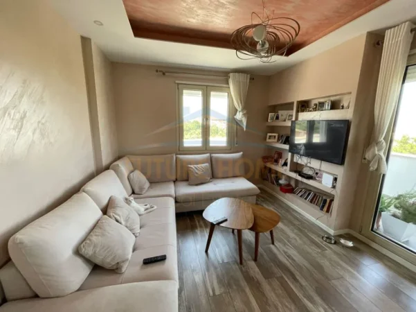 Tirane, shes apartament+verande | Penthouse 3+1+Ballkon Kati 7, 310.000 € (kopshti botanik)