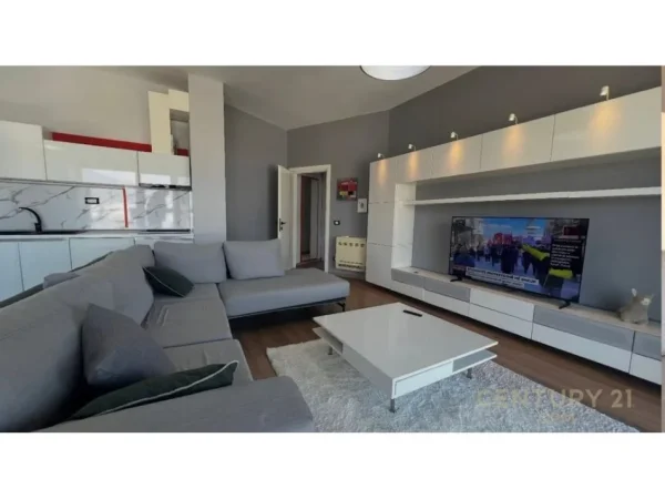 Tirane, shitet apartament 2+1 Kati 4, 120 m² 230.000 € (Kopshti Botanik smart143177)