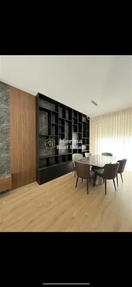 Tirane, jepet me qera apartament 3+1 Kati 2, 200 m² 1500 € (Rruga Turdive)
