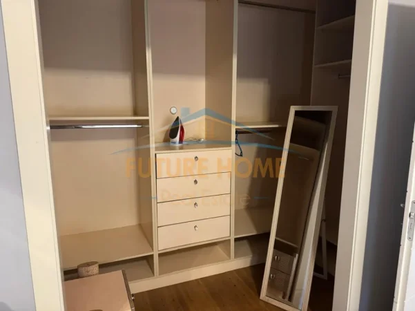 Tirane, jepet me qera apartament 1+1 Kati 5, 75 m² 650 € (KOPSHTI ZOOLOGJIK)