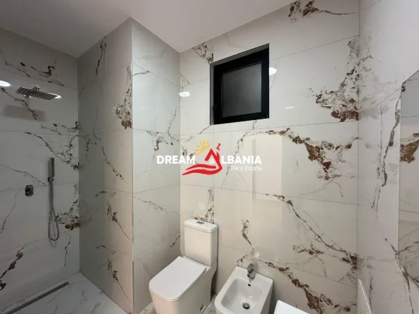 Tirane, shes apartament 2+1 Kati 4, 107 m² 273.000 € (Liqeni i Thate)