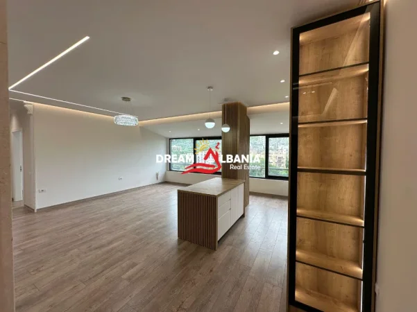 Tirane, shes apartament 2+1 Kati 4, 107 m² 273.000 € (Liqeni i Thate)
