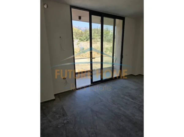 Vlore, shes apartament 1+1 Kati 1, 60 m² 160.000 € (RADHIME)