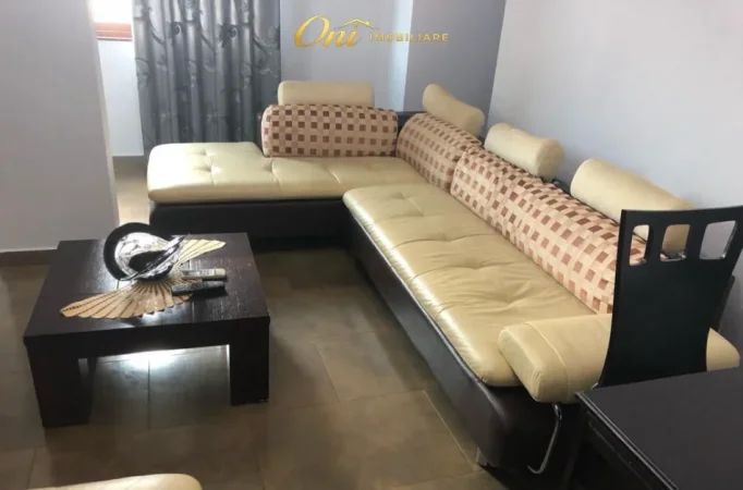 Tirane, jepet me qera apartament 2+1 Kati 5, 650 € (RRUGA E DIBRES)