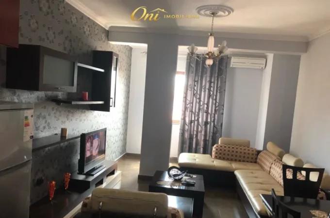 Tirane, jepet me qera apartament 2+1 Kati 5, 650 € (RRUGA E DIBRES)