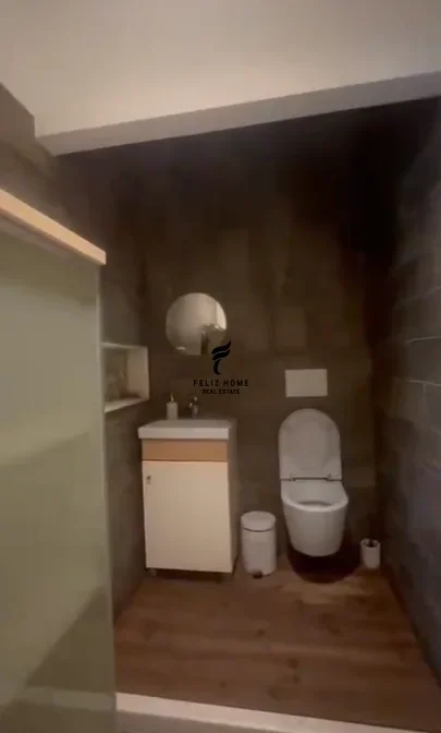 Tirane, jepet me qera dyqan Kati 0, 140 m² 2.000 € (JORDAN MISJA)