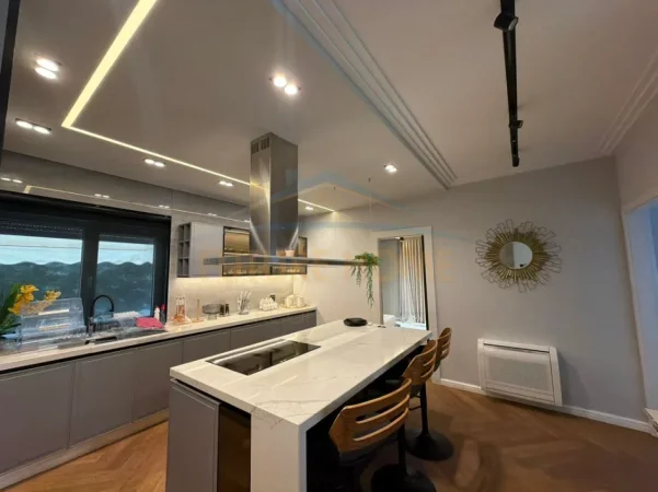 SHITET APARTAMENT 2+1+2 LIQENI I THATE , KOMPLEKSI FZ