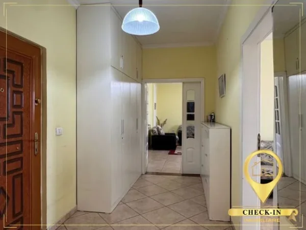 Shqiperi, jepet me qera apartament 2+1+Aneks+Ballkon Kati 8, 114 m² 220.000 € (Rruga Vllazen Huta)