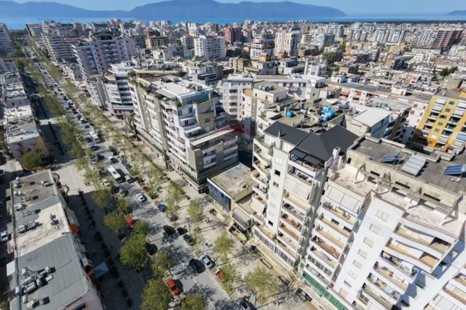 Vlore, shitet apartament+verande | Penthouse 2+1+Ballkon Kati 13, 120 m² 195.000 € (Blv. Ismail Qemali,Conad, Vlore)