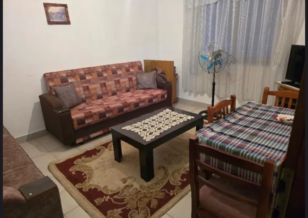 Tirane, jepet me qera apartament 1+1+Ballkon Kati 2, 70 m² 280 € (Selite)