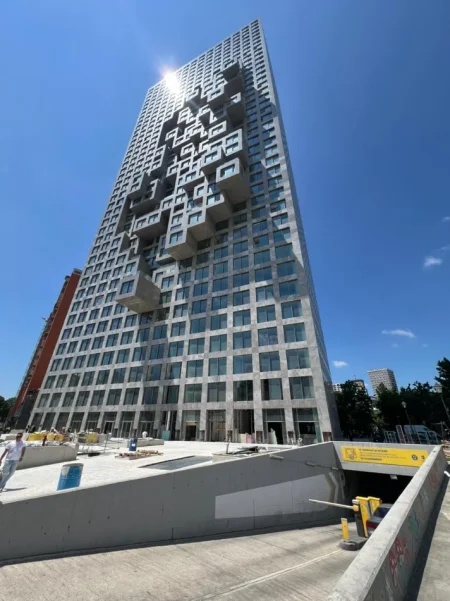 Tirane, jepet me qera ambjent biznesi Kati 6, 1.570 m² 40.000 € (Rruga e Elbasanit)