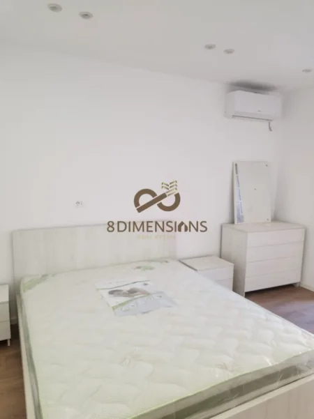 Tirane, shitet garsonier 1+1 Kati 0, 30 m² 95.000 € (rruga 4 deshmoret)