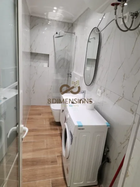 Tirane, shitet garsonier 1+1 Kati 0, 30 m² 95.000 € (rruga 4 deshmoret)