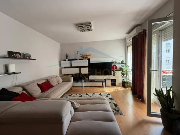 Tirane, shitet apartament 2+1 Kati 2, 106 m² 290.000 € (Frosina Plaku)