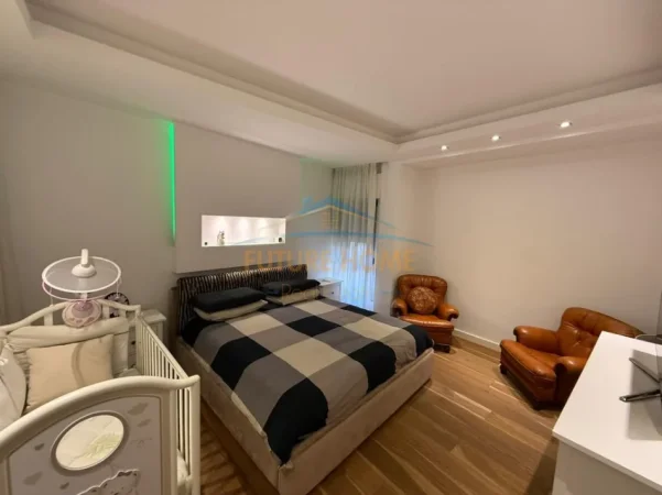 Tirane, shitet apartament 3+1 Kati 2, 138 m² 410.000 € (Liqeni i Thate)