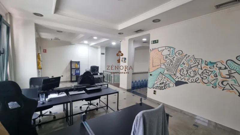 Tirane, shitet zyre Kati 0, 350 m² 1.500.000 € (Shehsi Willson)