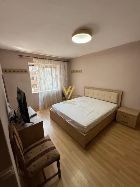 Tirane, jepet me qera apartament 2+1+Ballkon Kati 4, 73 m² 570 € (XHAMIA E TABAKEVE)