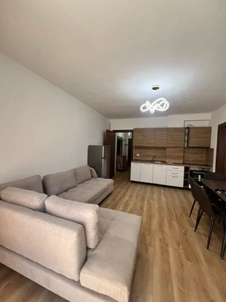 Durres, shitet apartament 1+1+Ballkon Kati 3, 75 m² 98.000 € (Golem, vetëm 100 metra nga deti)