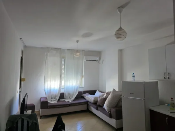 Tirane, jepet me qera apartament 1+1 Kati 6, 60 m² 450 € (Astir)