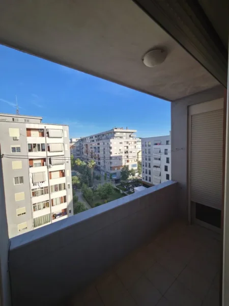 Tirane, jepet me qera apartament 1+1 Kati 6, 60 m² 450 € (Astir)