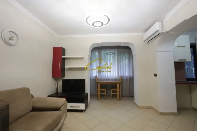 Tirane, jepet me qera apartament 2+1 Kati 2, 69 m² 550 € (MATERNITETI I RI)