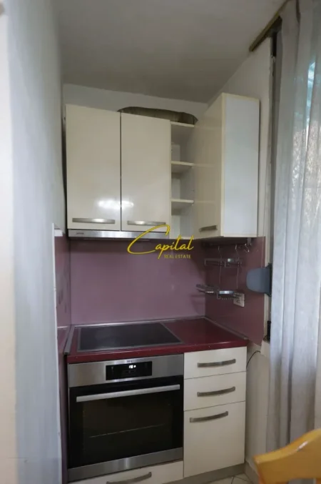 Tirane, jepet me qera apartament 2+1 Kati 2, 69 m² 550 € (MATERNITETI I RI)