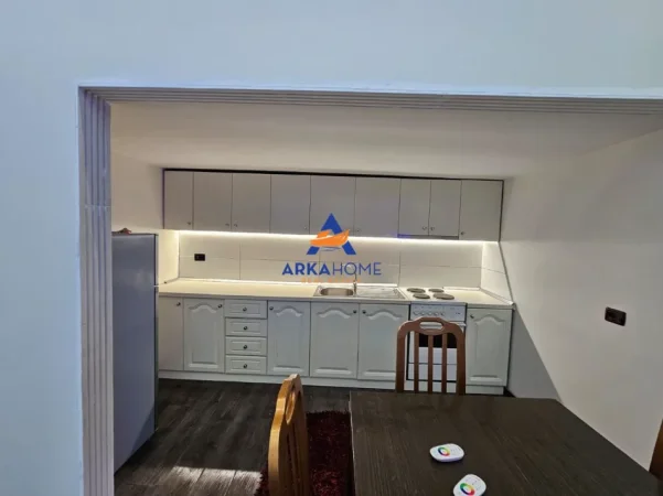 Tirane, shitet apartament Dublex Kati 2, 94 m² 238.700 € 