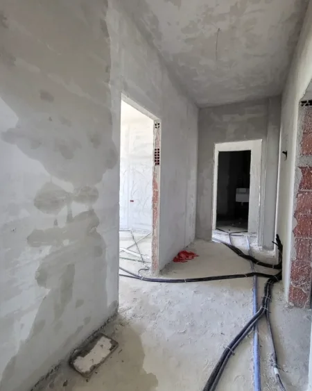 Tirane, shitet apartament 2+1 Kati 4, 122 m² 188.888 € (BULEVARDI I RI)
