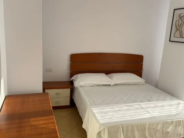 Lezhe, shitet apartament 1+1 Kati 5, 100.000 € (EMIRI PALACE)