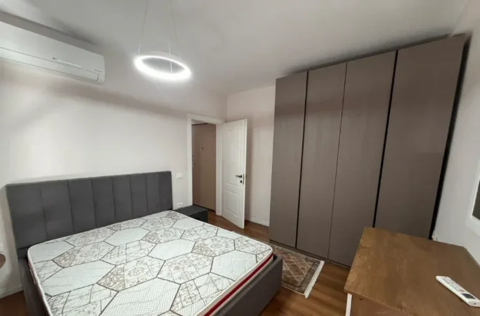 Tirane, jepet me qera apartament 2+1 Kati 2, 67 m² 750 € (QENDER)