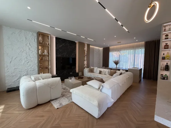 Tirane, shitet Vile , 540 m² 650.000 € (Roses Residence, Farkë e Vogël)