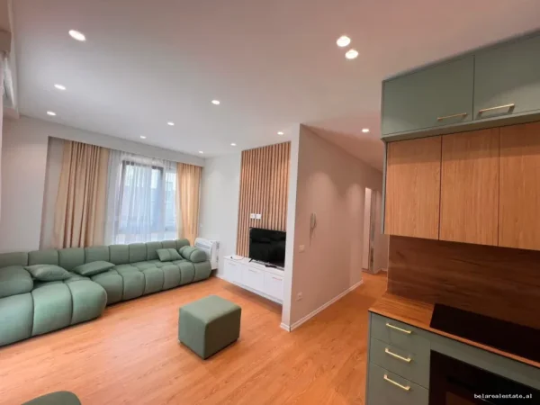 Tirane, jepet me qera apartament 2+1 , 100 m² 780 € (don bosko)