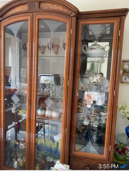 Tirane, jepet me qera apartament 2+1 Kati 5, 70 m² 500 € (Rruga Ferit Xhajko)