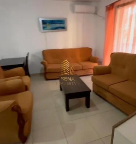 Tirane, jepet me qera apartament 2+1+Ballkon Kati 2, 90 m² 500 € (Ali Demi)