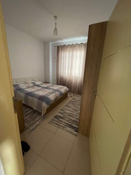 Tirane, jepet me qera 1+1+BLK Kati 2, 67 m² 400 Euro