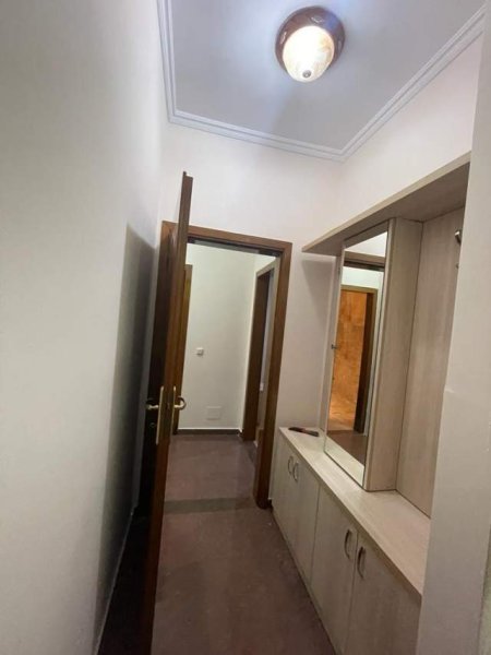 Apartment me qera, 1+1 Kati 2, 75 m2 40 000Leke (Kinostudio)