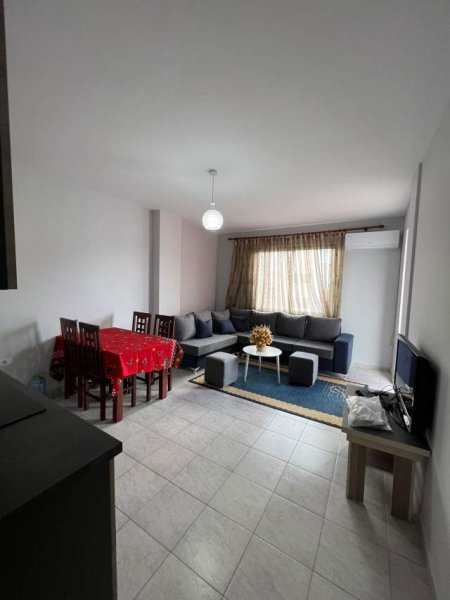 Tirane, jepet me qera apartament 1+1 Kati 6, 70 m² 350 Euro (Unaza e Re)
