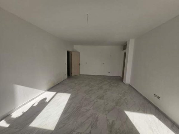 Durres, shitet apartament 2+1+BLK Kati 7, 101 m² 66.000 Euro (PRANE HEKURUDHES DURRES)