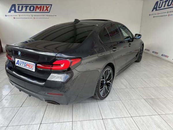 Tirane, shes makine BMW 545 E X-DRIVE M-SPORT Viti 2022, 57.900 Euro